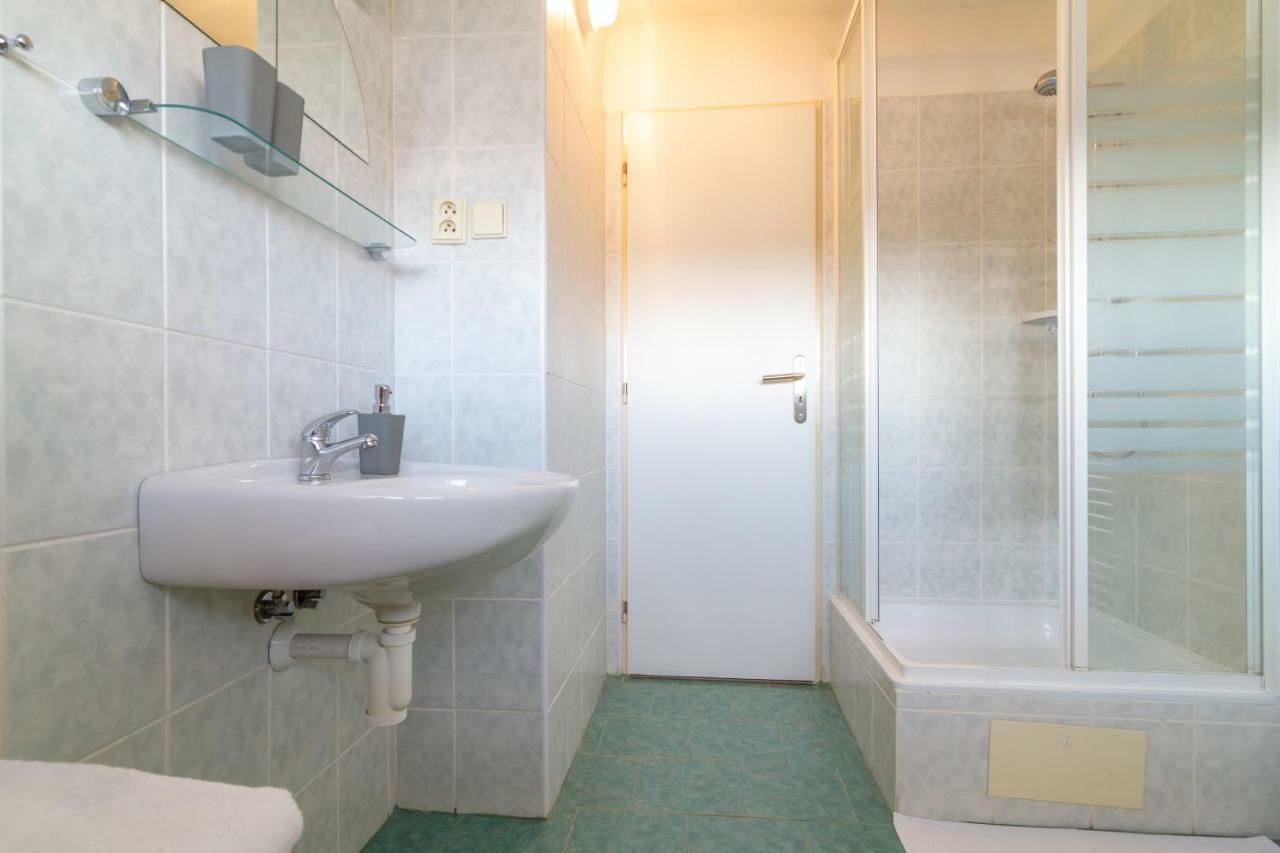 Apartmány U nemocnice Ceske Budejovice Kültér fotó