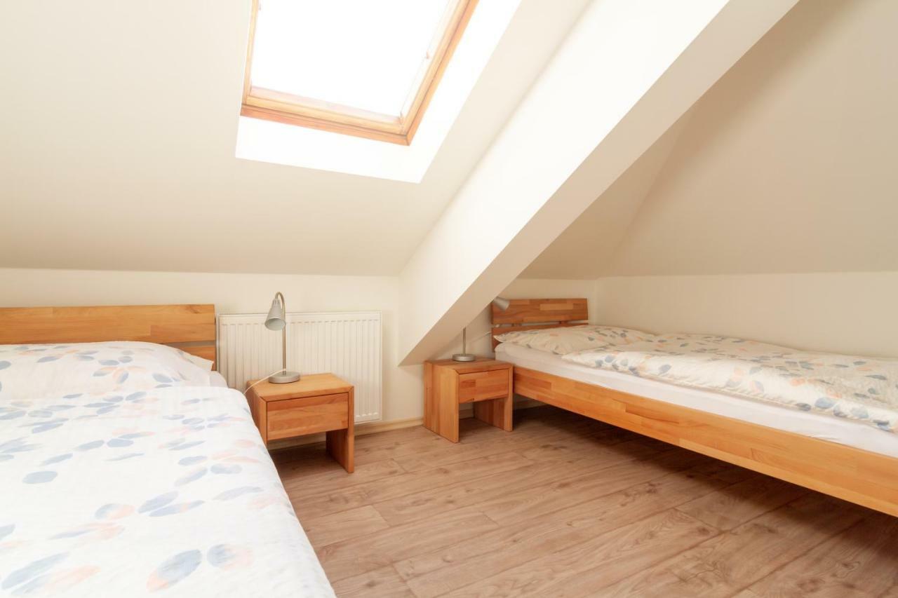 Apartmány U nemocnice Ceske Budejovice Kültér fotó