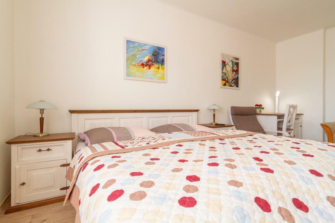 Apartmány U nemocnice Ceske Budejovice Kültér fotó