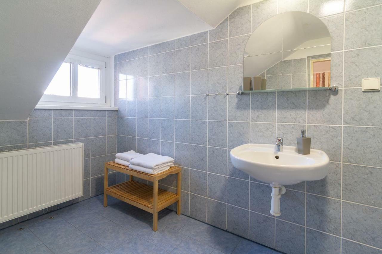 Apartmány U nemocnice Ceske Budejovice Kültér fotó
