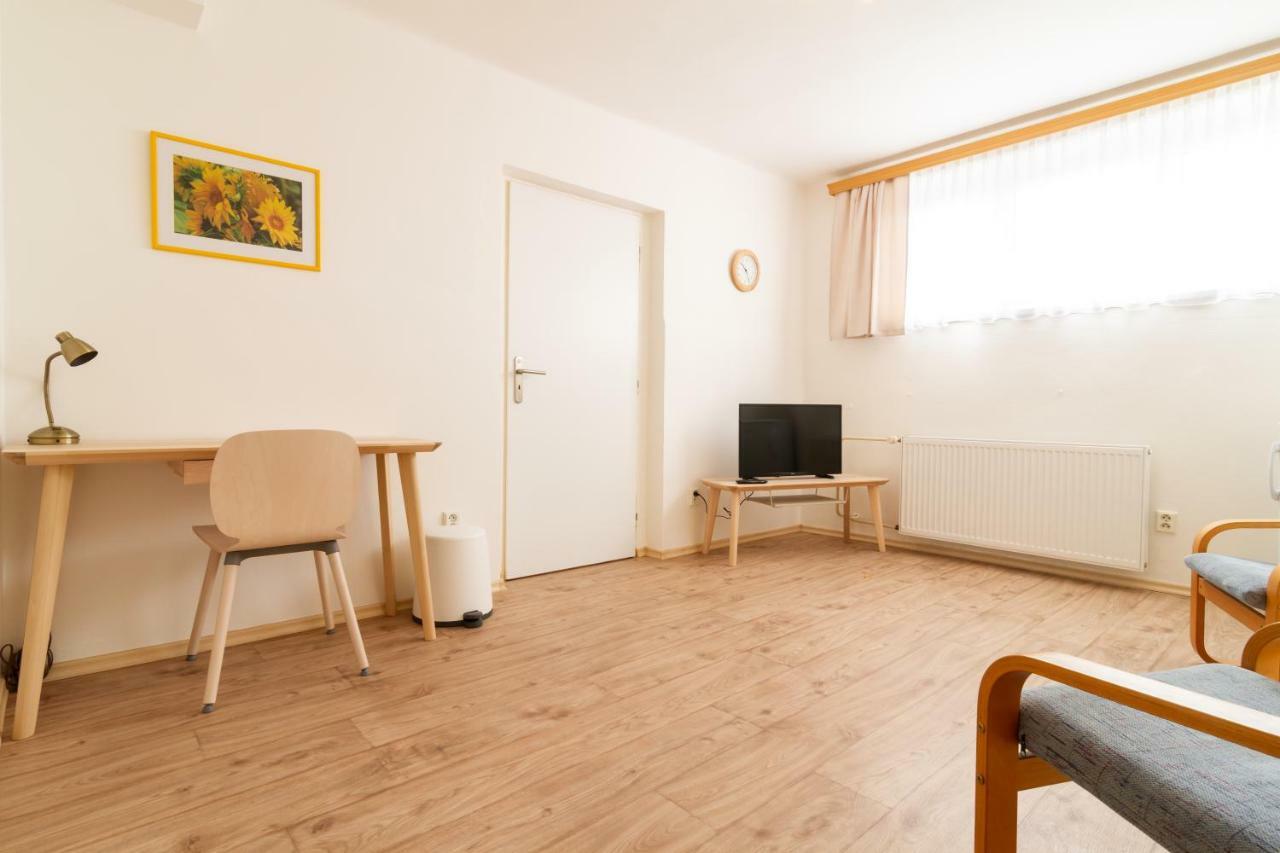 Apartmány U nemocnice Ceske Budejovice Kültér fotó